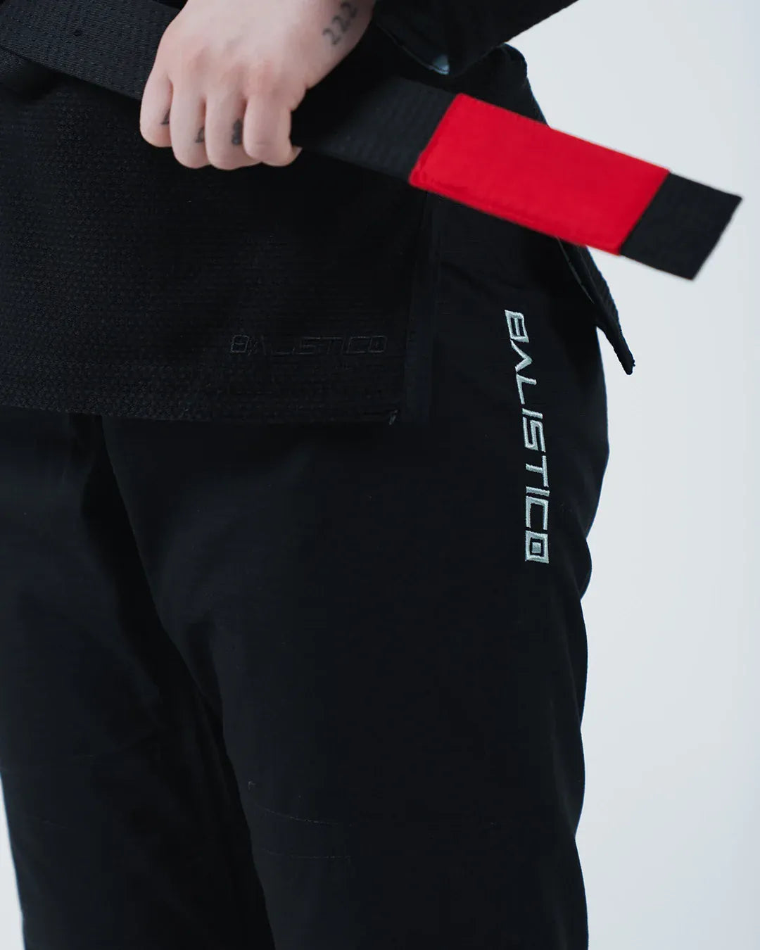 Balistico 4.0 Women's Jiu Jitsu Gi - Black from Kingz