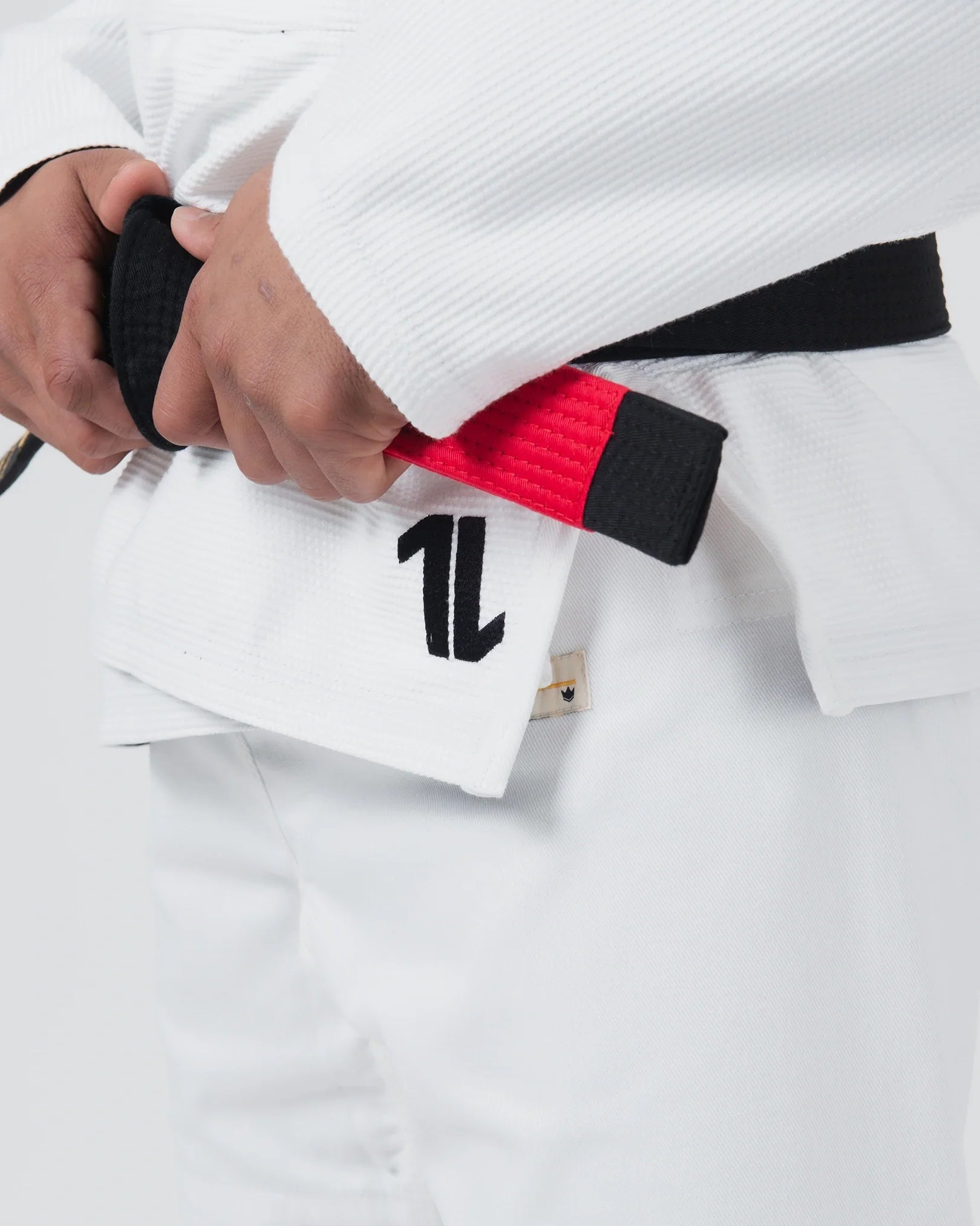 The ONE V2 Jiu Jitsu Gi - White from Kingz